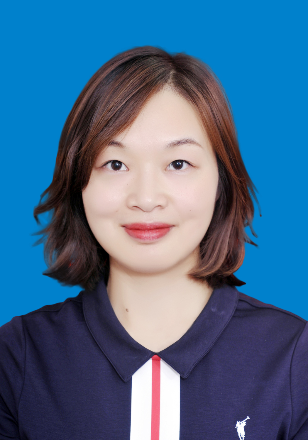 1678350040150032573.jpg 马艳寸照蓝底.jpg