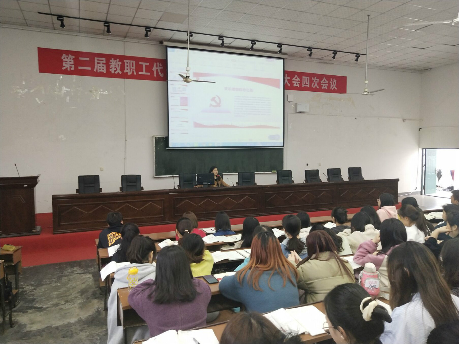 1619309295312080520.jpg 1619309295312080520.jpg