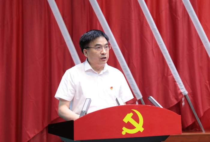 1625197211908054877.png 郭校长.png