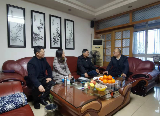 1642856350773056939.png C:UsersAdministratorDesktop\u6821领导走访慰问生活困难党员和老党员、老干部\u6821领导走访慰问生活困难党员和老党员、老干部\u4fee改格式照片 .png