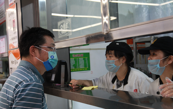 1662351172292060677.png 刘.png