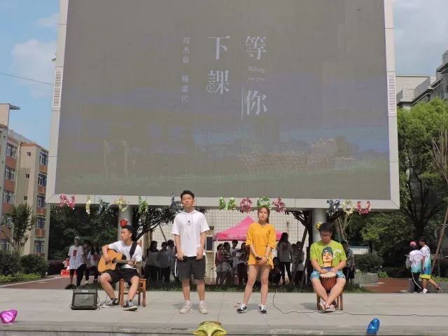 1541738803581076408.jpg 1541738803581076408.jpg