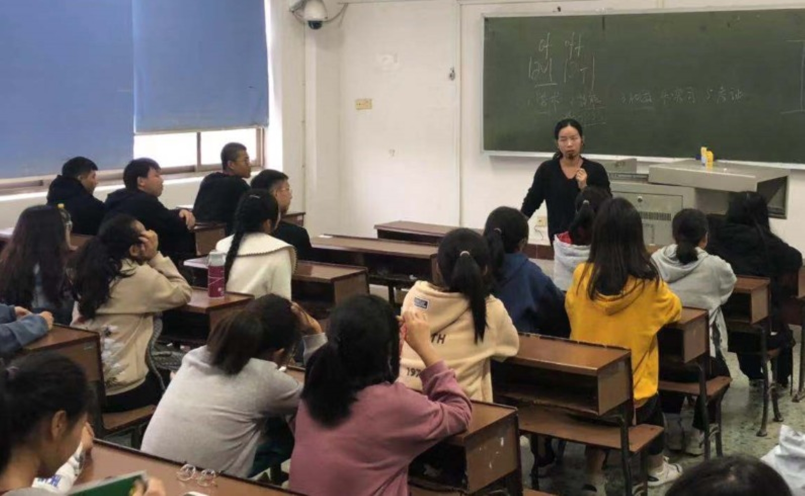 1673175066572050843.jpg 1673175066572050843.jpg