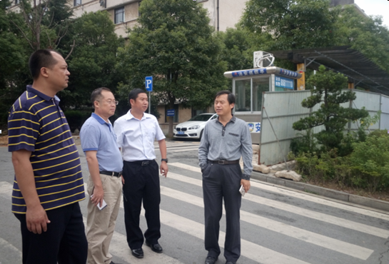 1506651838027091196.png blob.png