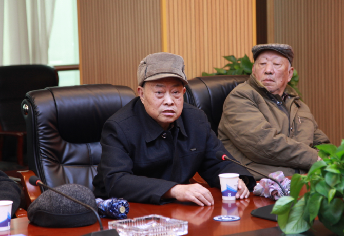 1516159966132026299.png 老同志发言.png