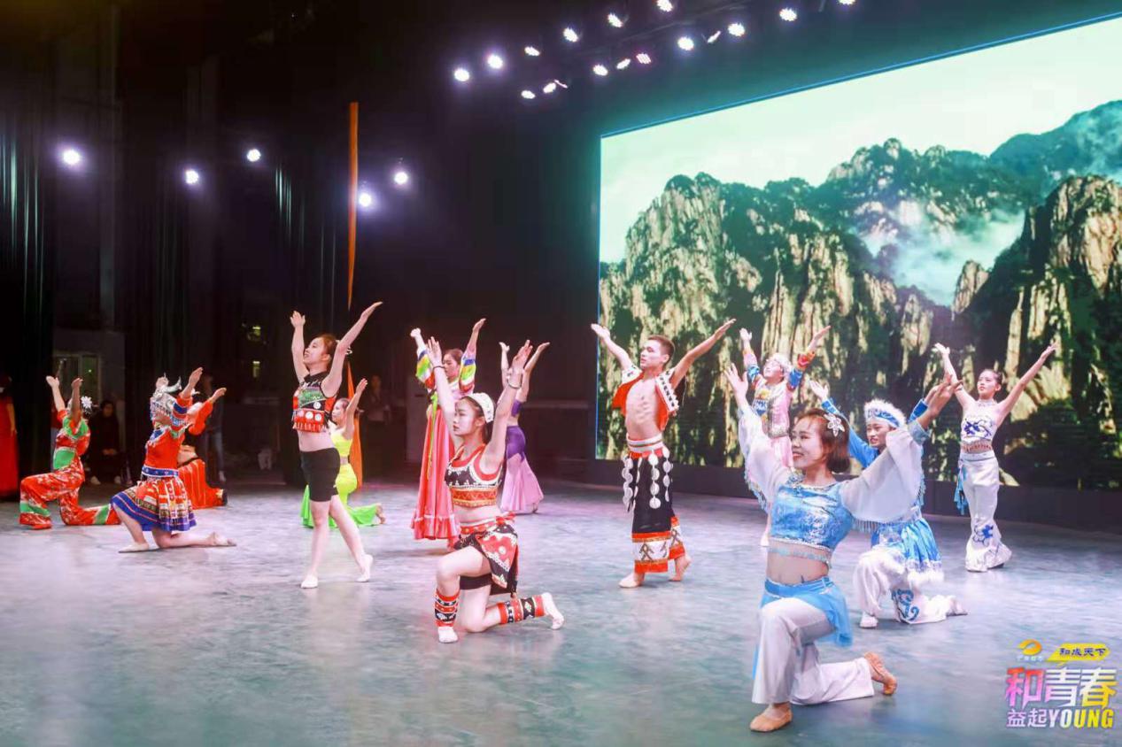 1541673537786083473.jpg 1541673537786083473.jpg