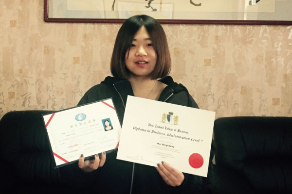 1511419058170099551.png 1488424839078.png