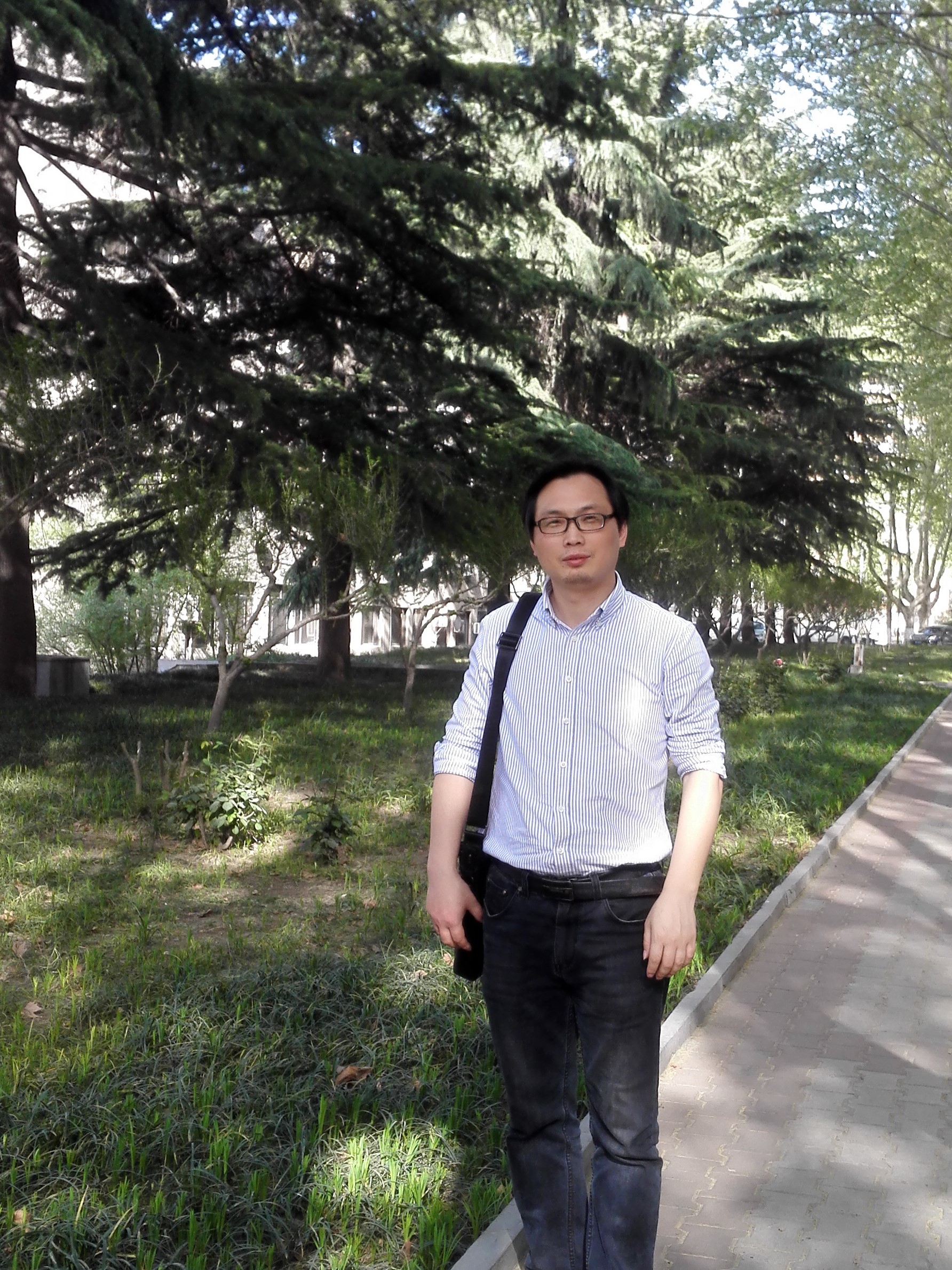 2017-2019年度“十佳教师”、“师德标兵”（葛干忠）