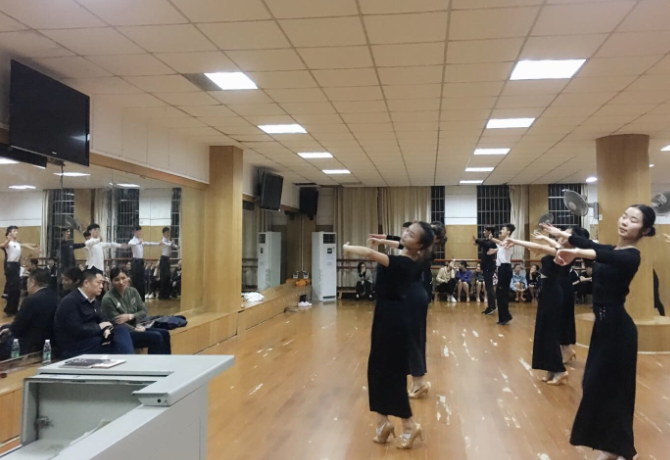 1524801618348005669.png 111.png