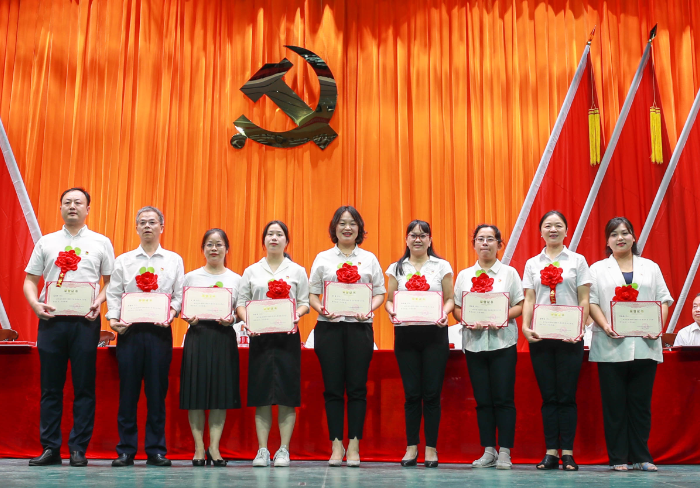 1625198218499049438.png 党务.png