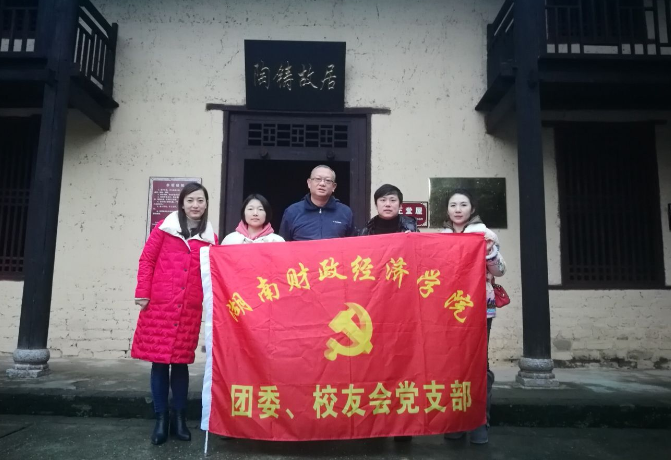 1544497575652023822.png 1544428503498087742.png