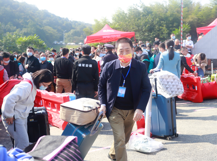 1635069895515059402.png 肖.png