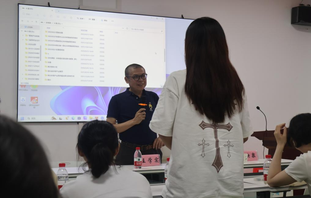 1695026015503001965.png 考研辅导3图片1.png