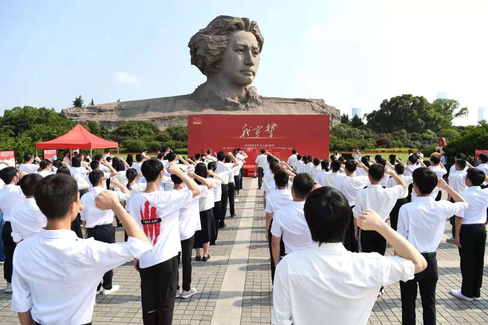 1624613451398080300.jpg 1624613451398080300.jpg