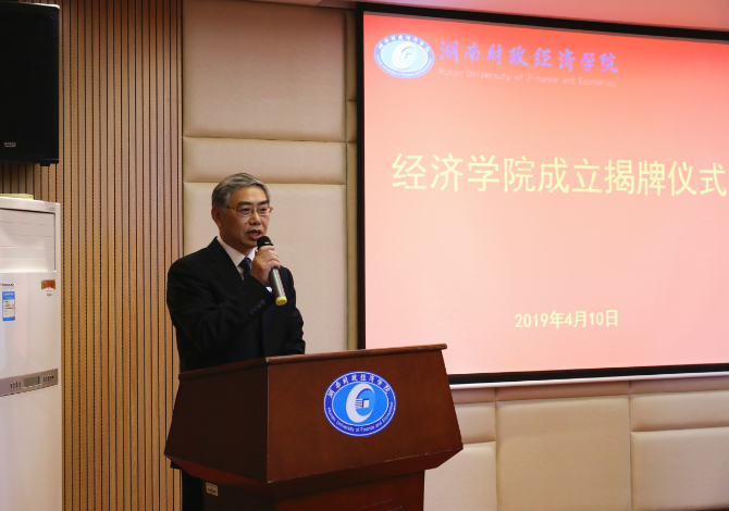 1554968987141042684.png 樊.png