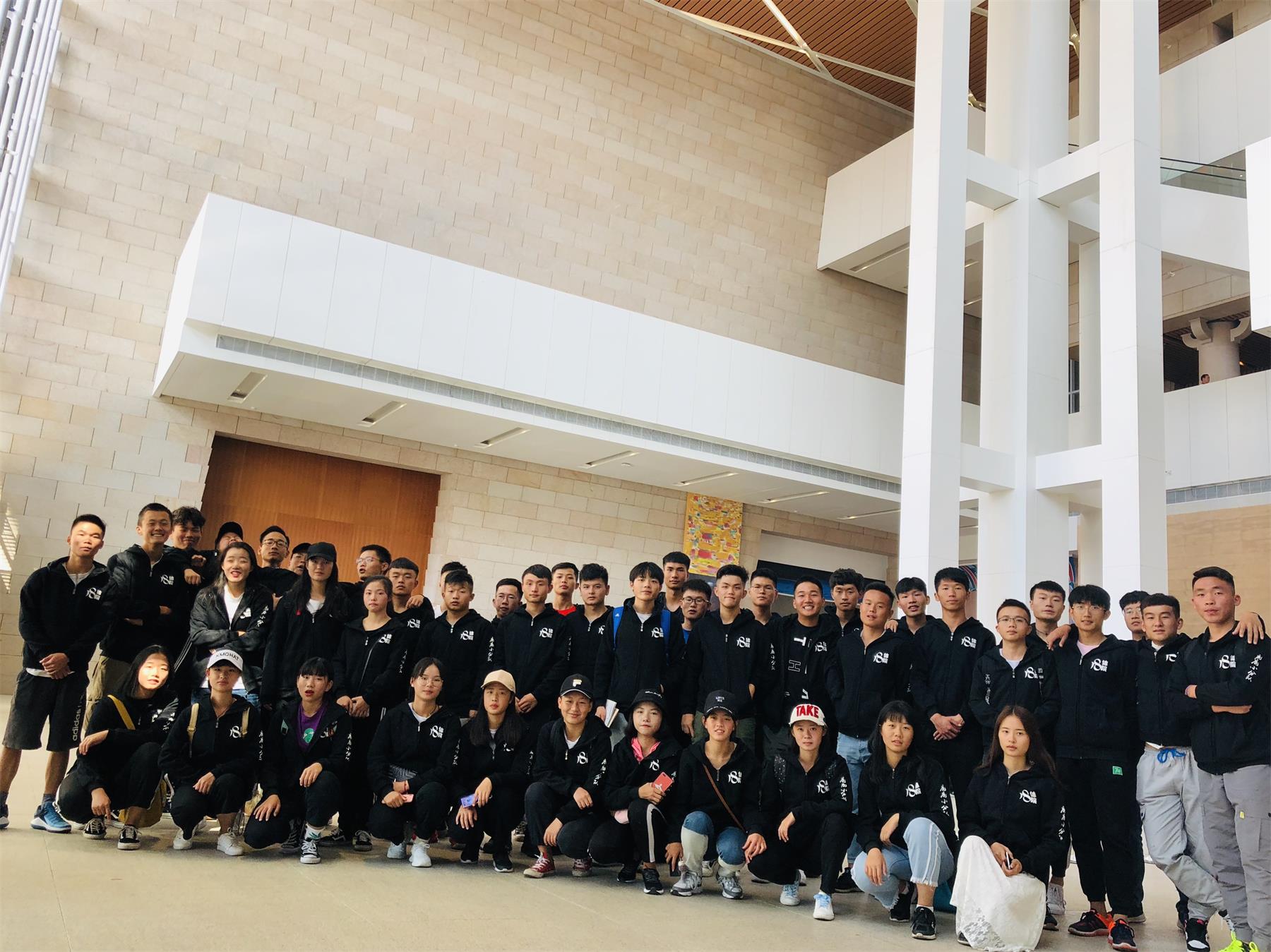 1541731526361063782.jpg 学生活动.jpg